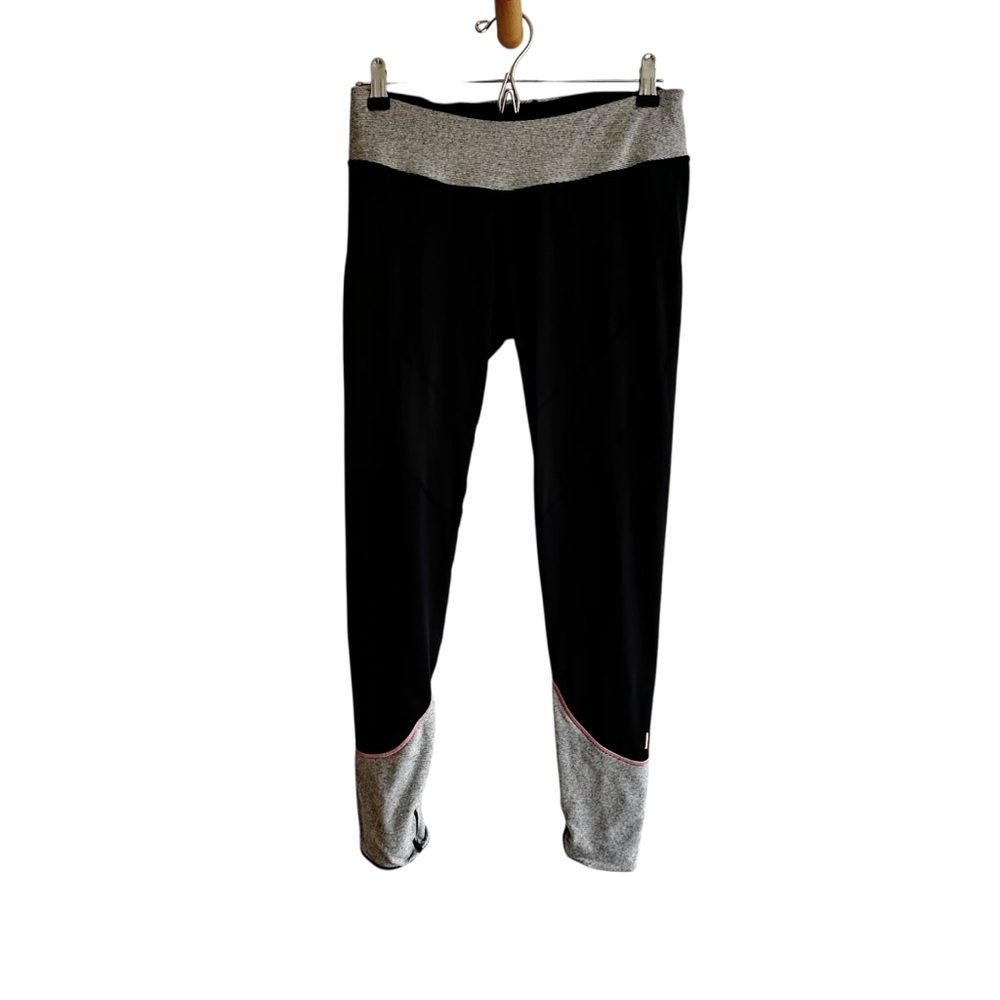 Lucy Athletic Zip Ankle Leggings